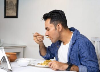 Do you eat seasonally? Here are a few advantages to keep a sound life by eating seasonally